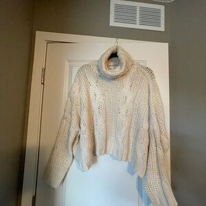 HYFVE Cropped Cable Knit Sweater Small